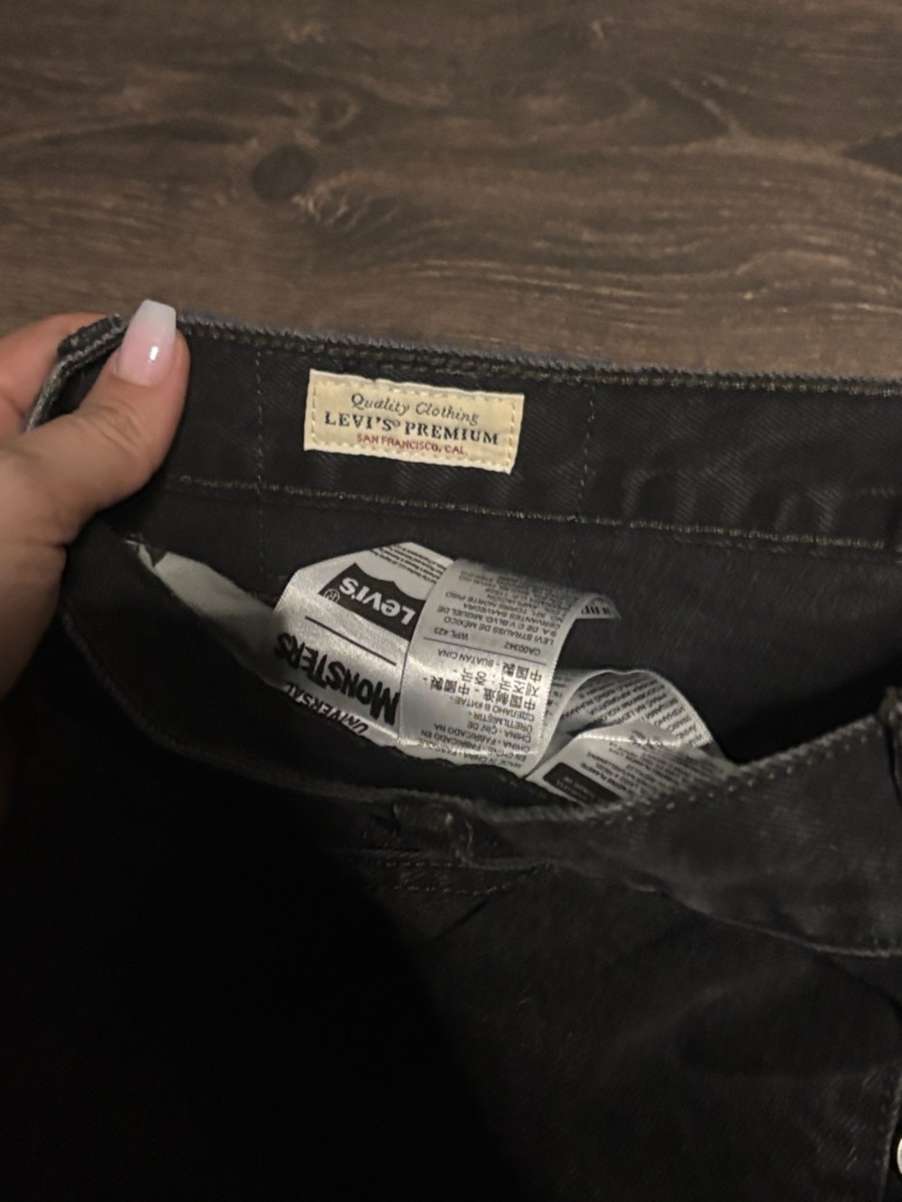 NWT LIMITED EDITION RARE Levi's X Universal Monsters Bride of Frankenstein Jeans - Picture 4 of 8
